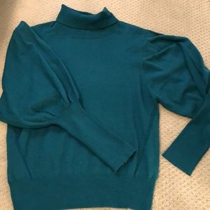 Solitaire sweater